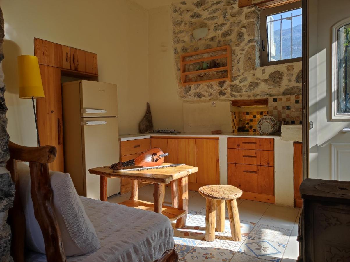 Kato Symi House Villa Kato Simi Bagian luar foto